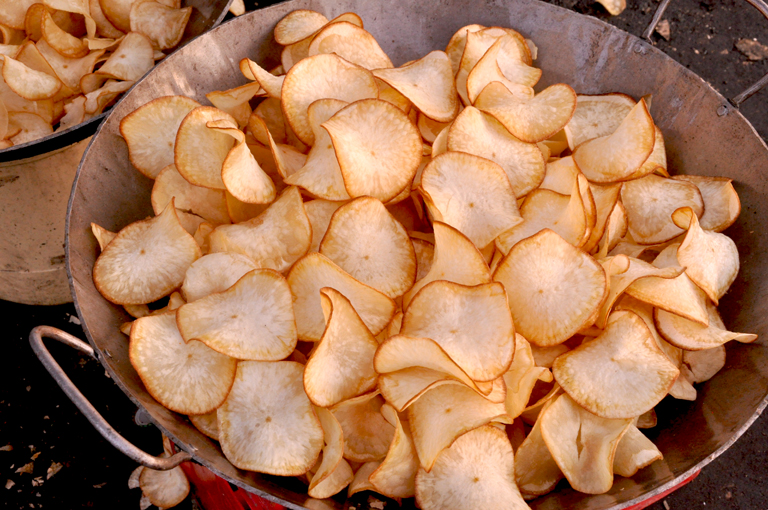 cassava-chips.jpg